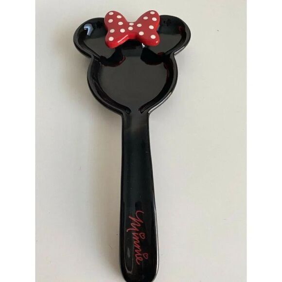 Disney Kitchen Minnie Mouse Figure Spoon Rest  Ceramic Red Black Bow New - Picture 1 of 7